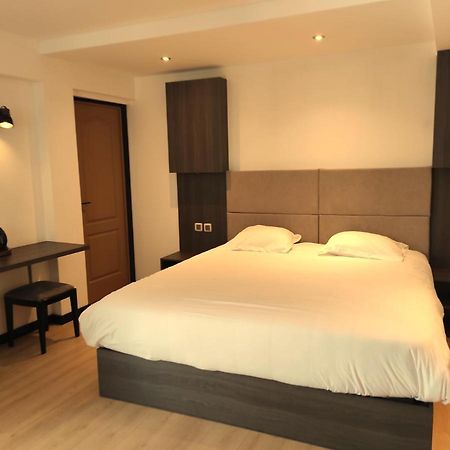 Modern'Hotel Valenciennes Bagian luar foto