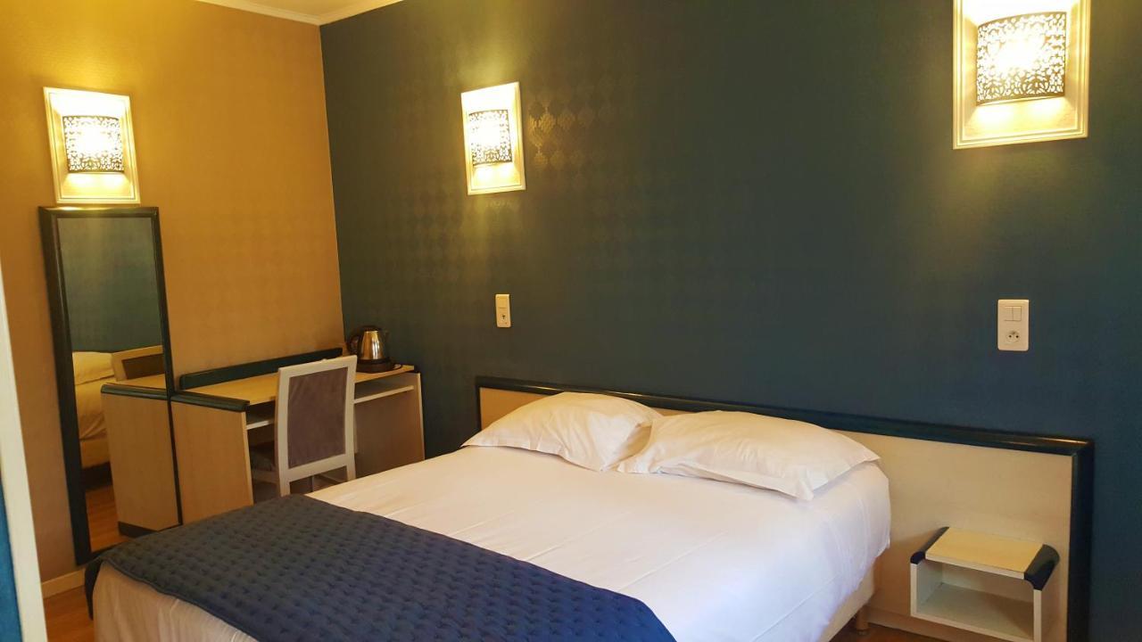Modern'Hotel Valenciennes Bagian luar foto