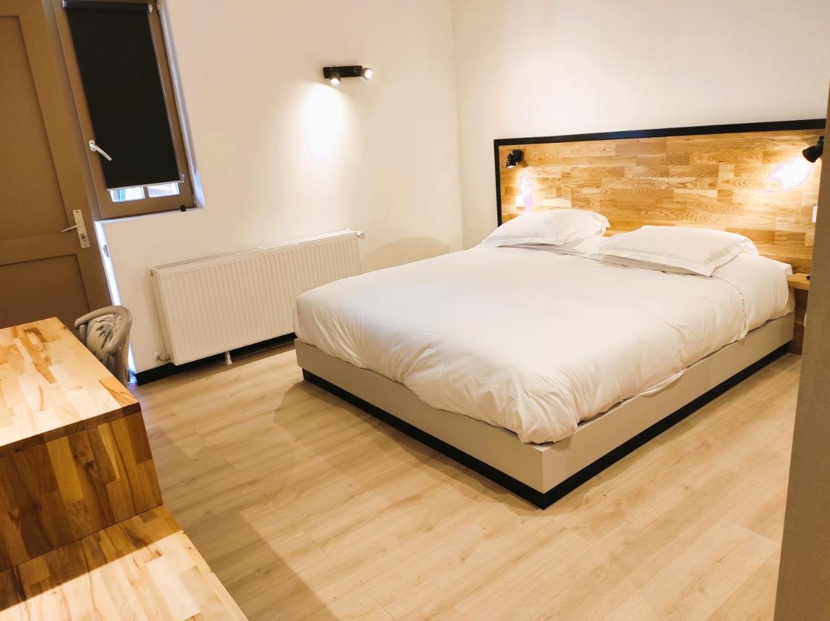 Modern'Hotel Valenciennes Bagian luar foto